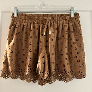 Brown shorts with drawstring